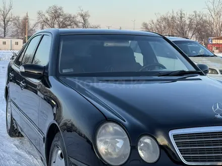 Mercedes-Benz E 320 2001 года за 4 300 000 тг. в Алматы – фото 4