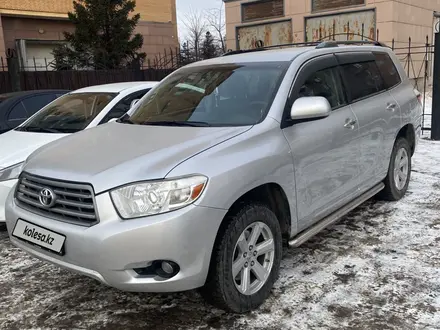 Toyota Highlander 2009 года за 8 800 000 тг. в Павлодар