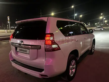 Toyota Land Cruiser Prado 2014 года за 17 800 000 тг. в Актобе – фото 10
