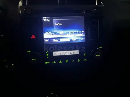 Toyota Land Cruiser Prado 2014 года за 17 800 000 тг. в Актобе – фото 21