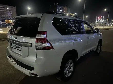 Toyota Land Cruiser Prado 2014 года за 17 800 000 тг. в Актобе – фото 2