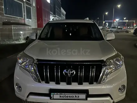 Toyota Land Cruiser Prado 2014 года за 17 800 000 тг. в Актобе – фото 5