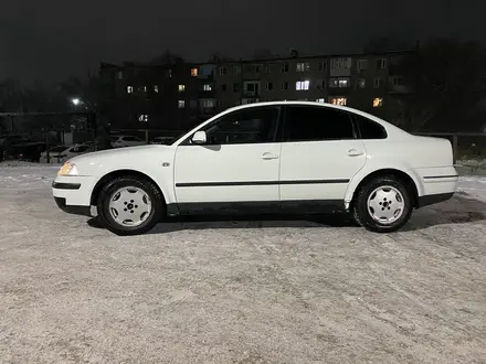 Volkswagen Passat 2002 года за 2 450 000 тг. в Караганда – фото 4