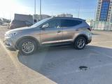 Hyundai Santa Fe 2017 годаүшін8 000 000 тг. в Астана – фото 2