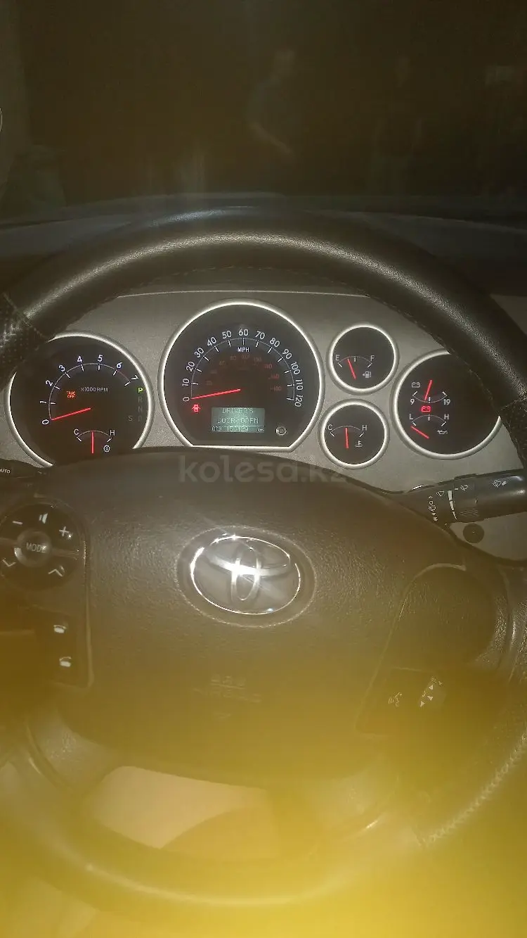 Toyota Tundra, 2012