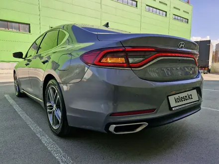 Hyundai Grandeur 2017 года за 11 399 000 тг. в Алматы – фото 10