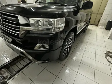 Toyota Land Cruiser 2008 года за 15 500 000 тг. в Актау – фото 3