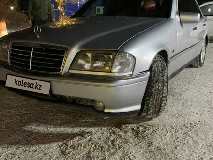 Mercedes-Benz C 200 1996 года за 2 000 000 тг. в Алматы