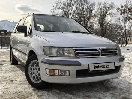 Mitsubishi Space Wagon 2001 года за 3 450 000 тг. в Алматы