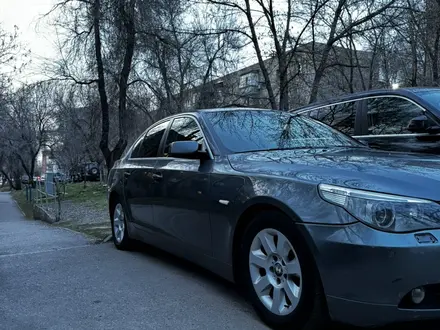 BMW 530 2006 года за 5 500 000 тг. в Алматы – фото 2