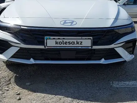 Hyundai Elantra 2024 года за 8 900 000 тг. в Шымкент – фото 17