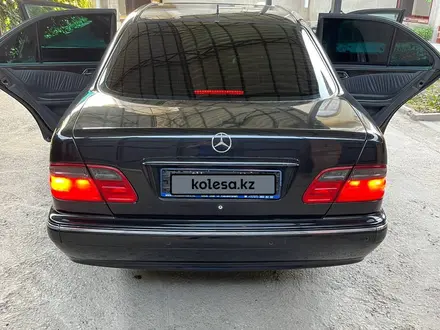 Mercedes-Benz E 320 2001 года за 6 400 000 тг. в Шымкент – фото 8