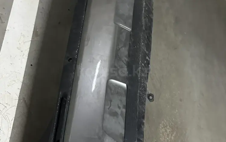 Задний бампер за 80 000 тг. в Астана