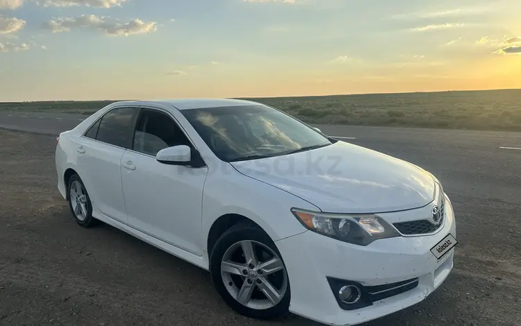 Toyota Camry 2012 годаүшін5 100 000 тг. в Атырау