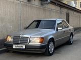 Mercedes-Benz E 200 1991 годаүшін2 200 000 тг. в Алматы