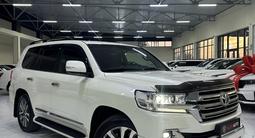 Toyota Land Cruiser 2017 годаfor33 500 000 тг. в Шымкент