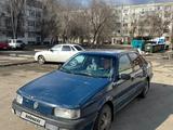 Volkswagen Passat 1990 года за 1 500 000 тг. в Актобе – фото 2