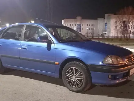 Toyota Avensis 1998 года за 1 900 000 тг. в Павлодар – фото 2