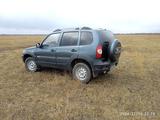 Chevrolet Niva 2013 годаүшін2 800 000 тг. в Атырау – фото 2