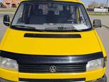 Volkswagen Transporter 1993 годаүшін2 500 000 тг. в Атбасар