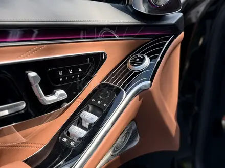 Mercedes-Maybach S 580 2023 года за 115 000 000 тг. в Алматы – фото 26