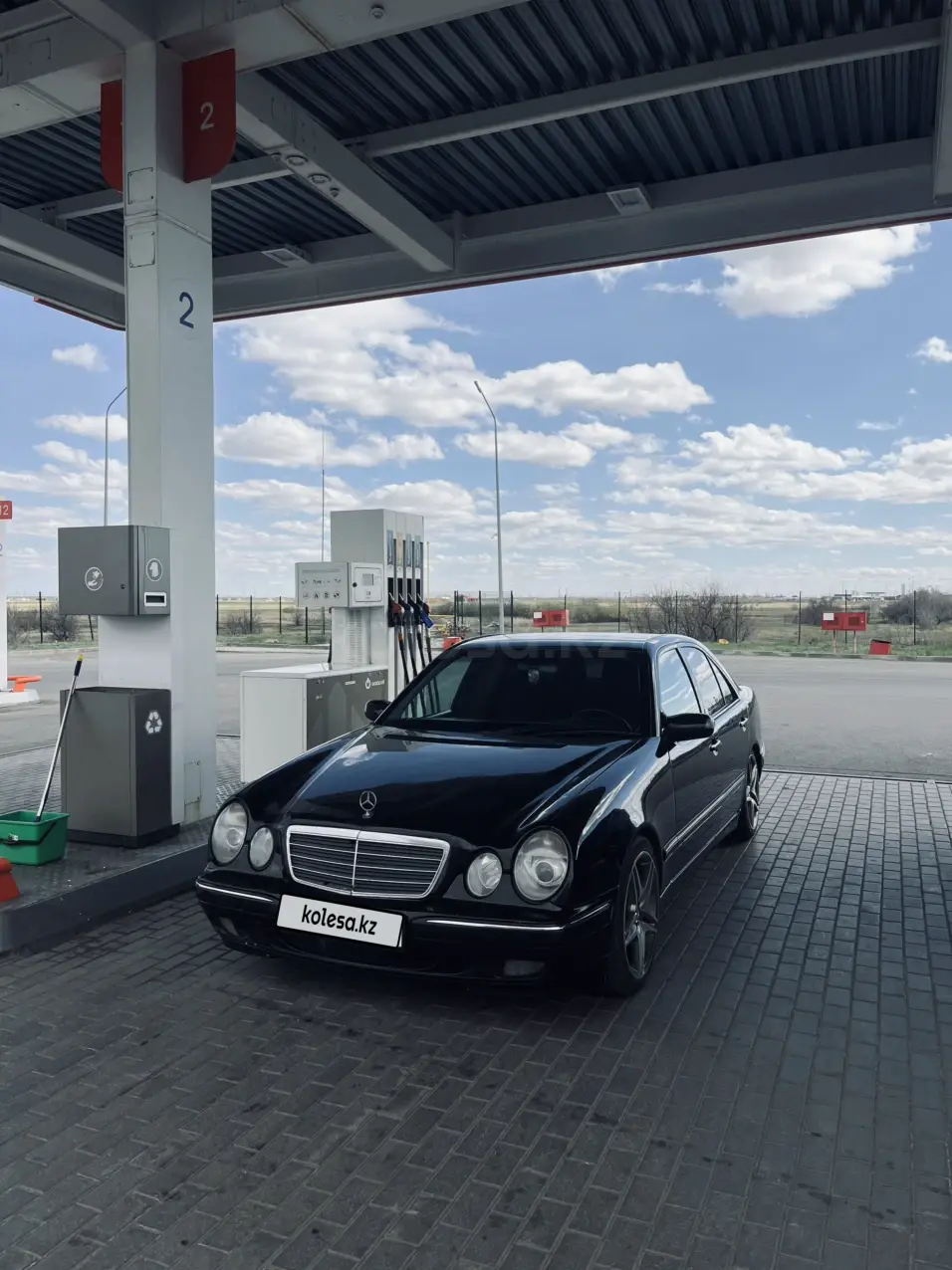 Mercedes-Benz E-Class, 2000
