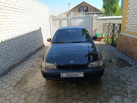 Toyota Carina E 1997 года за 2 500 000 тг. в Семей – фото 4