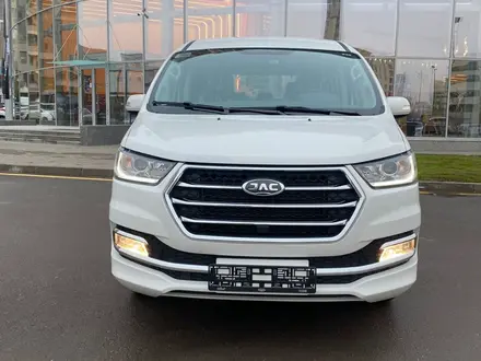 JAC  М4 Пассажирский 6 + 1 2026 годаүшін13 600 000 тг. в Костанай – фото 11