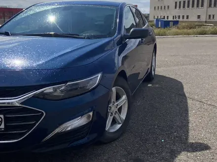 Chevrolet Malibu 2019 года за 8 000 000 тг. в Караганда