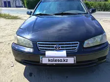 Toyota Camry, 2000