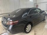 Toyota Camry 2011 года за 7 000 000 тг. в Кульсары – фото 4