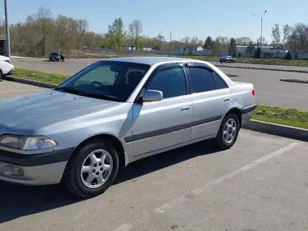 Toyota Carina 1997 года за 3 200 000 тг. в Усть-Каменогорск – фото 3