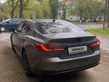 Toyota Camry 2021 года за 20 500 000 тг. в Уральск