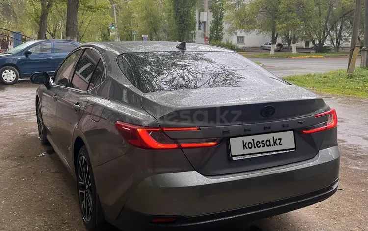 Toyota Camry 2021 года за 20 500 000 тг. в Уральск