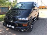 Mitsubishi Delica 2004 года за 8 200 000 тг. в Астана