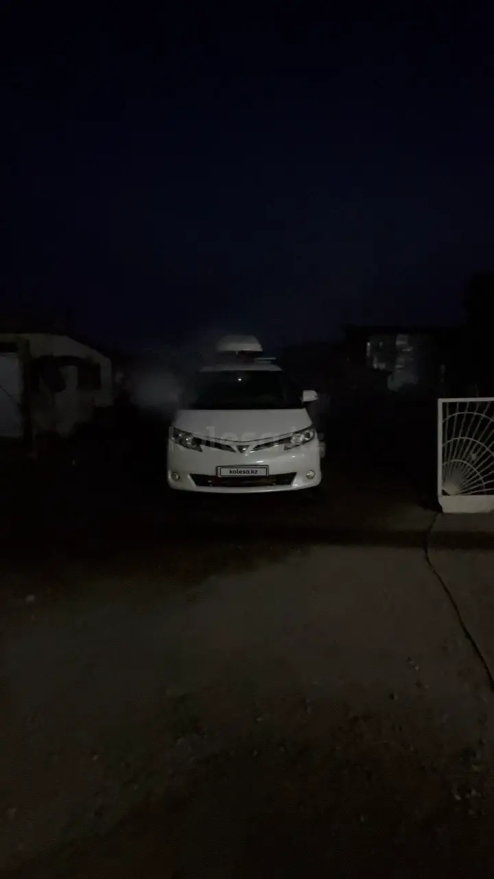 Toyota Previa, 2007