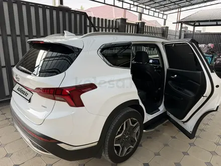 Hyundai Santa Fe 2023 года за 15 500 000 тг. в Алматы – фото 11