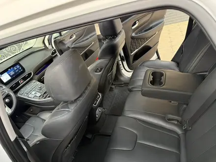 Hyundai Santa Fe 2023 года за 15 500 000 тг. в Алматы – фото 16