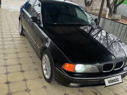 BMW 525 2002 года за 2 800 000 тг. в Тараз