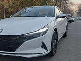 Hyundai Elantra 2023 года за 9 650 000 тг. в Алматы