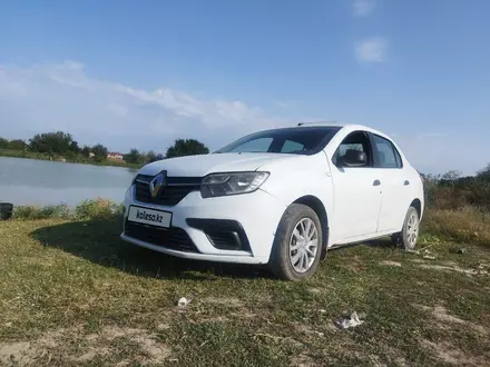 Renault Logan 2018 года за 3 100 000 тг. в Алматы – фото 3