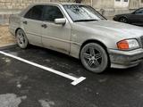 Mercedes-Benz C 180 1995 года за 1 300 000 тг. в Актау – фото 3