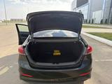 Hyundai Elantra 2017 годаүшін6 500 000 тг. в Уральск – фото 5