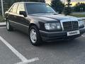 Mercedes-Benz E 230 1990 годаүшін2 400 000 тг. в Талдыкорган – фото 2