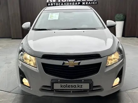 Chevrolet Cruze 2013 года за 4 600 000 тг. в Актобе – фото 2