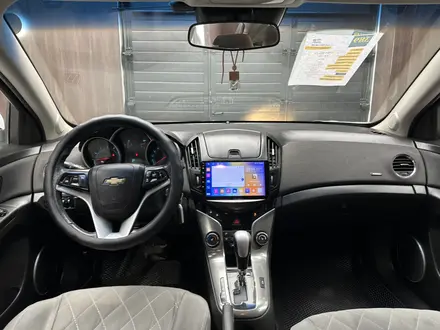 Chevrolet Cruze 2013 года за 4 600 000 тг. в Актобе – фото 9