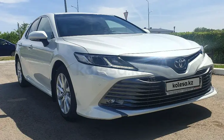 Toyota Camry 2019 годаүшін13 000 000 тг. в Уральск