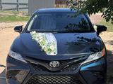 Toyota Camry 2019 года за 10 500 000 тг. в Степногорск