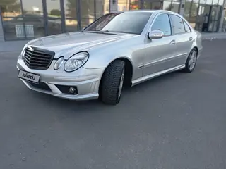 Mercedes-Benz E 500