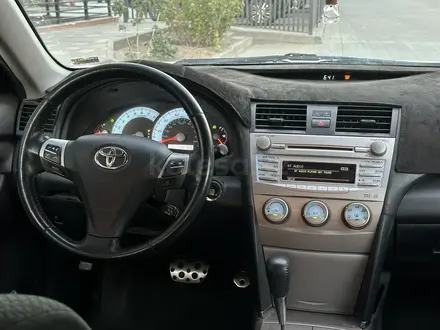 Toyota Camry 2010 года за 5 500 000 тг. в Актобе – фото 12